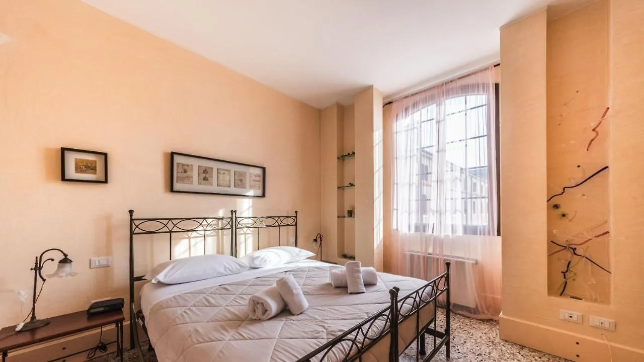 Residenza Dell'Arte Apartment Venice